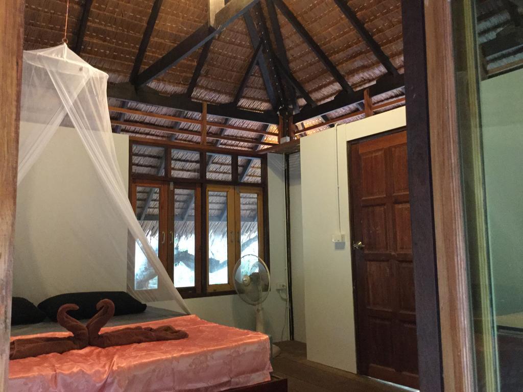 Cashew Nut Bungalow, Ko Mook Εξωτερικό φωτογραφία